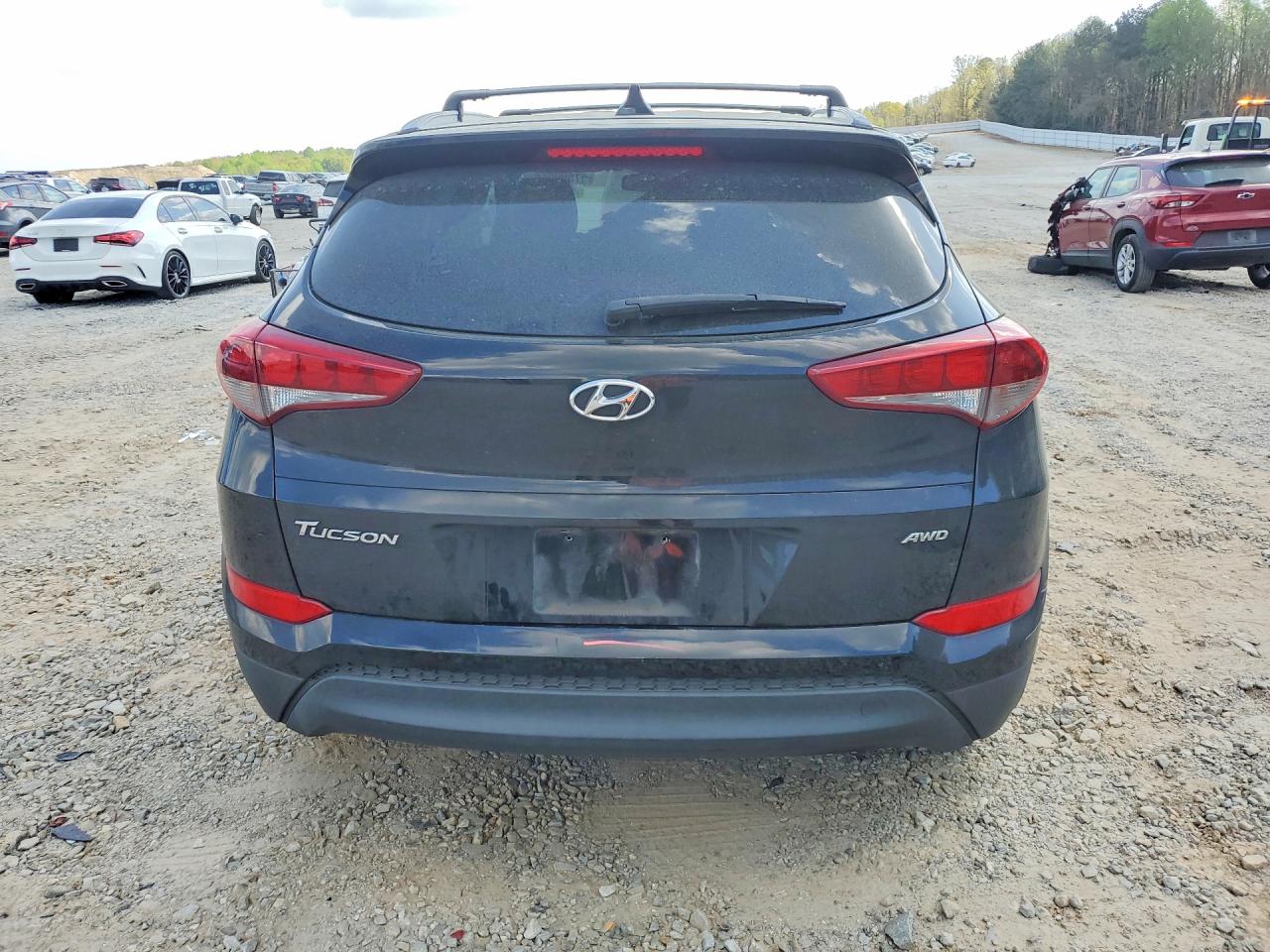 2018 HYUNDAI TUCSON SEL photo 6