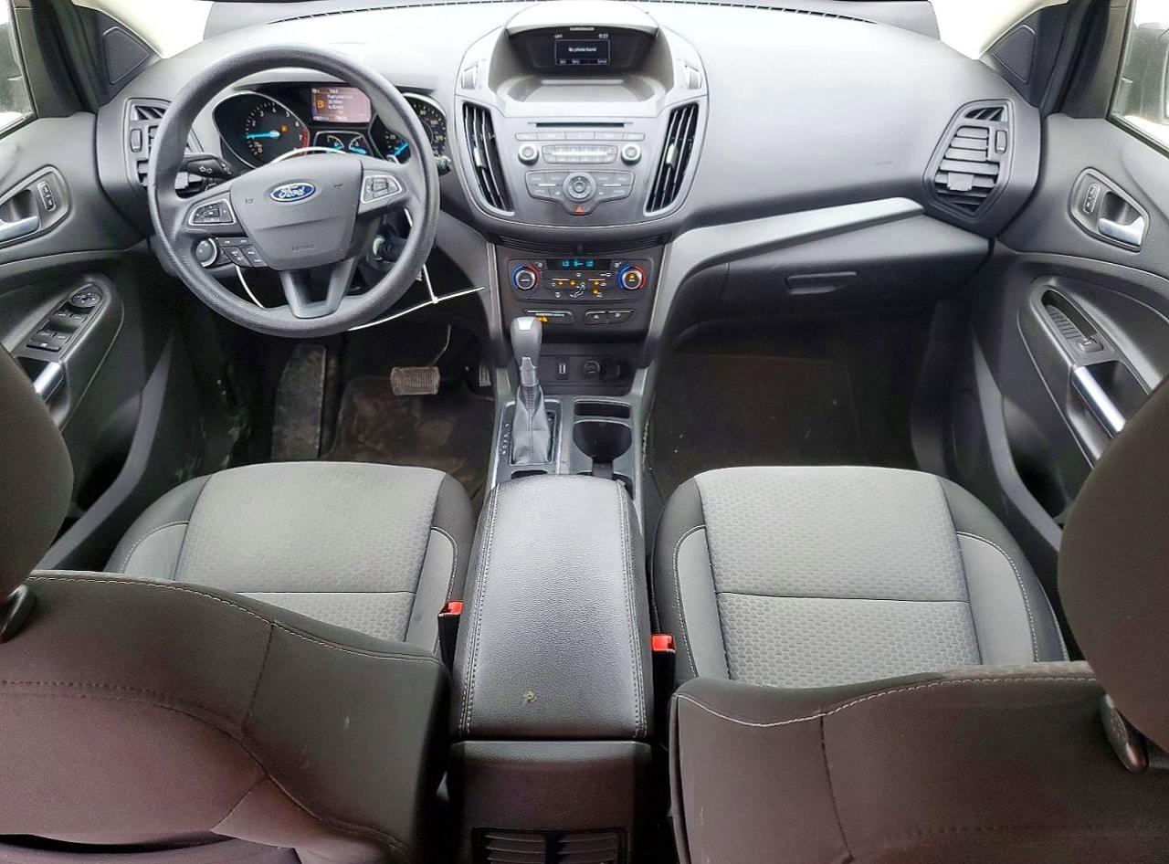 2017 FORD ESCAPE SE photo 8