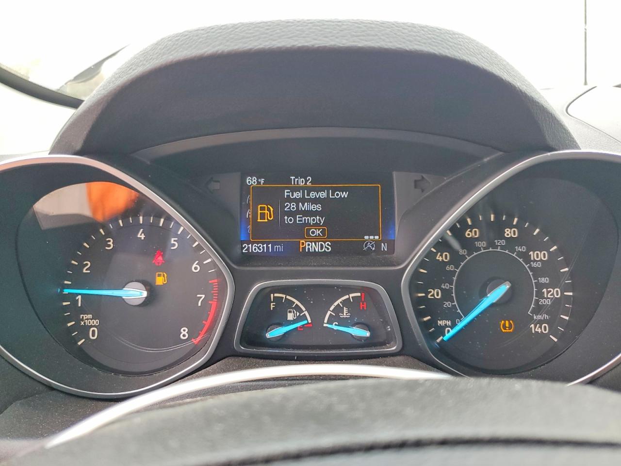 2017 FORD ESCAPE SE photo 9