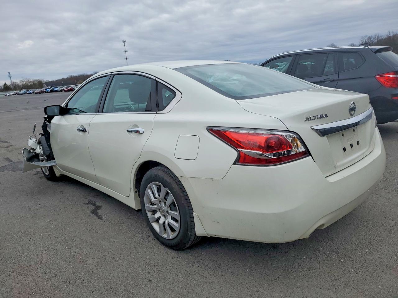 2015 NISSAN ALTIMA 2.5 S photo 2