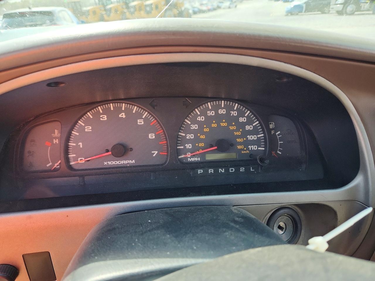 2001 TOYOTA 4RUNNER SR5 photo 17