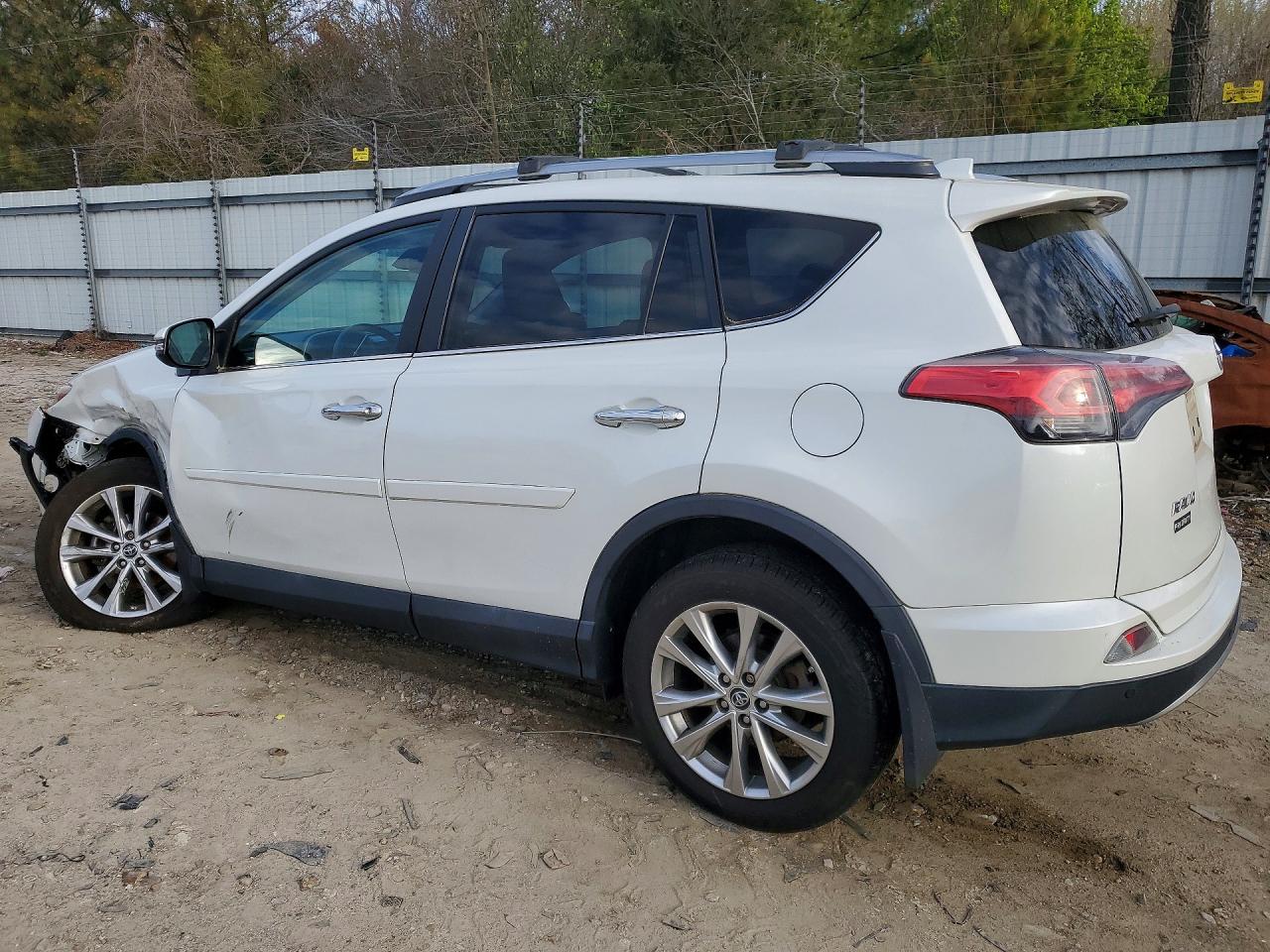 2017 TOYOTA RAV4 LIMITED photo 3