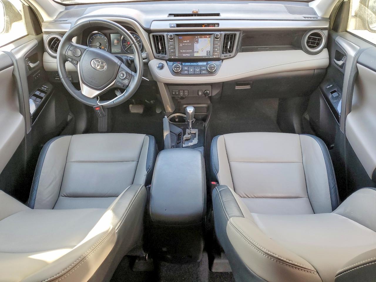 2017 TOYOTA RAV4 LIMITED photo 15