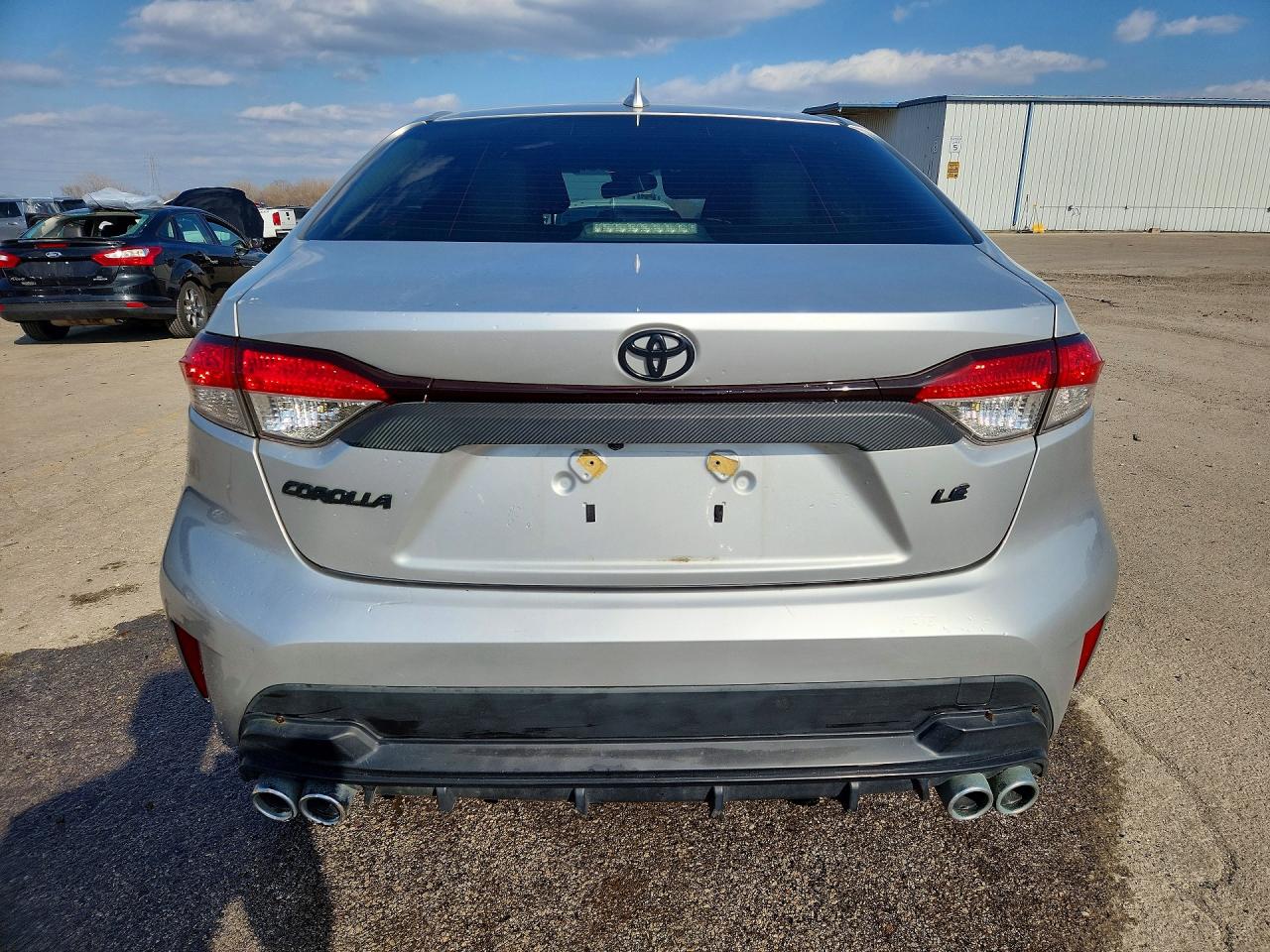 2020 TOYOTA COROLLA LE photo 11