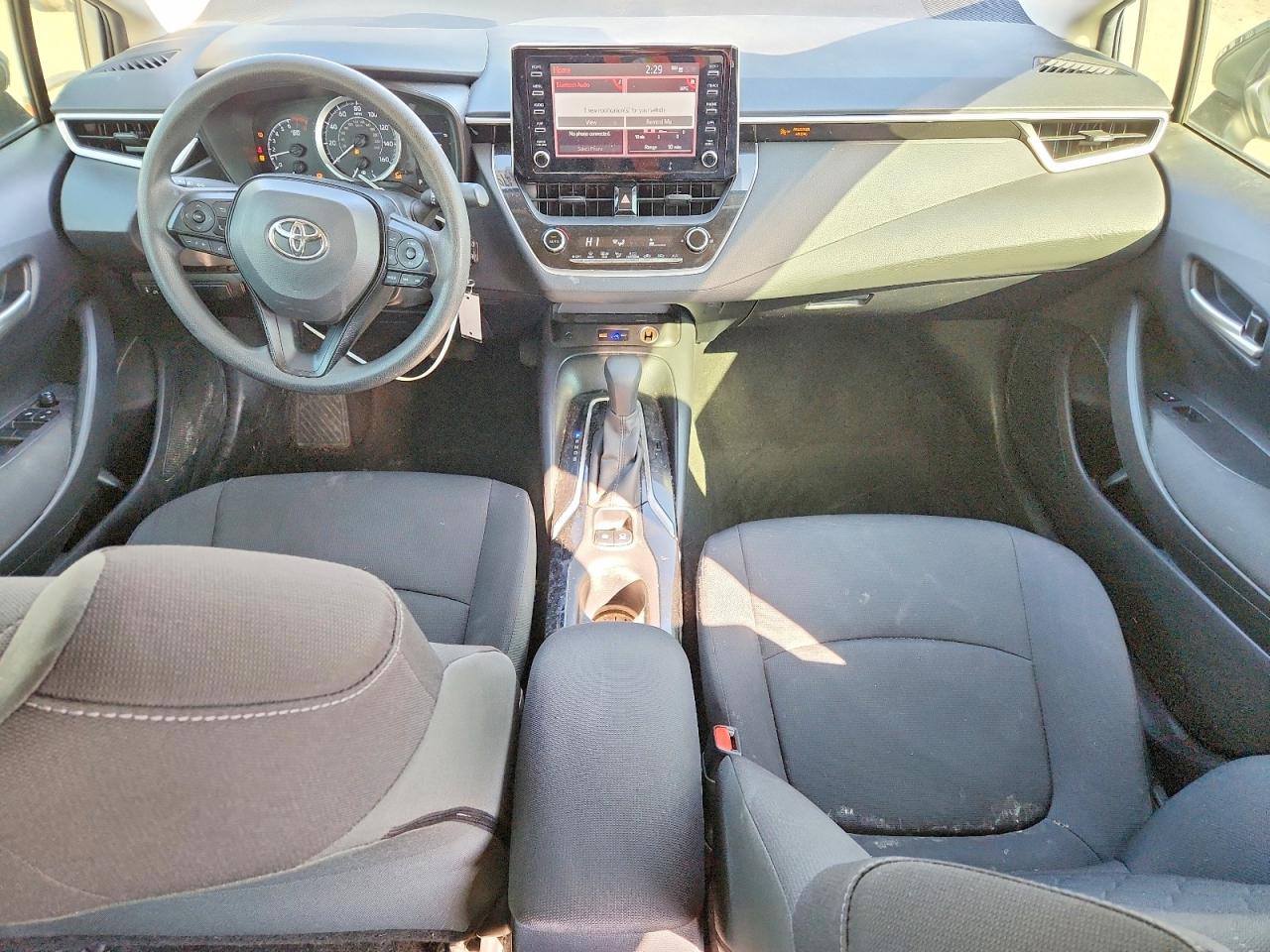 2020 TOYOTA COROLLA LE photo 15