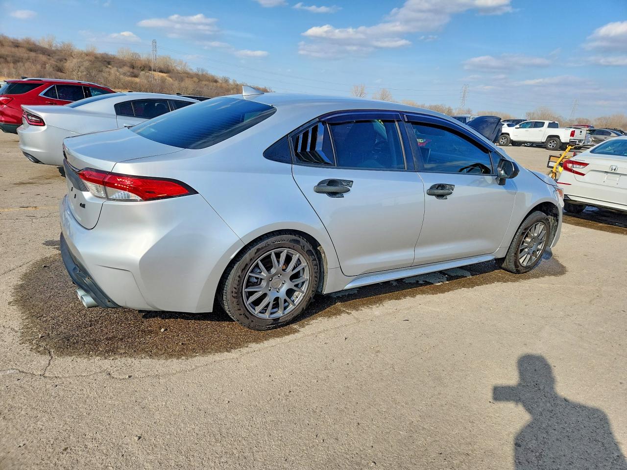 2020 TOYOTA COROLLA LE photo 5