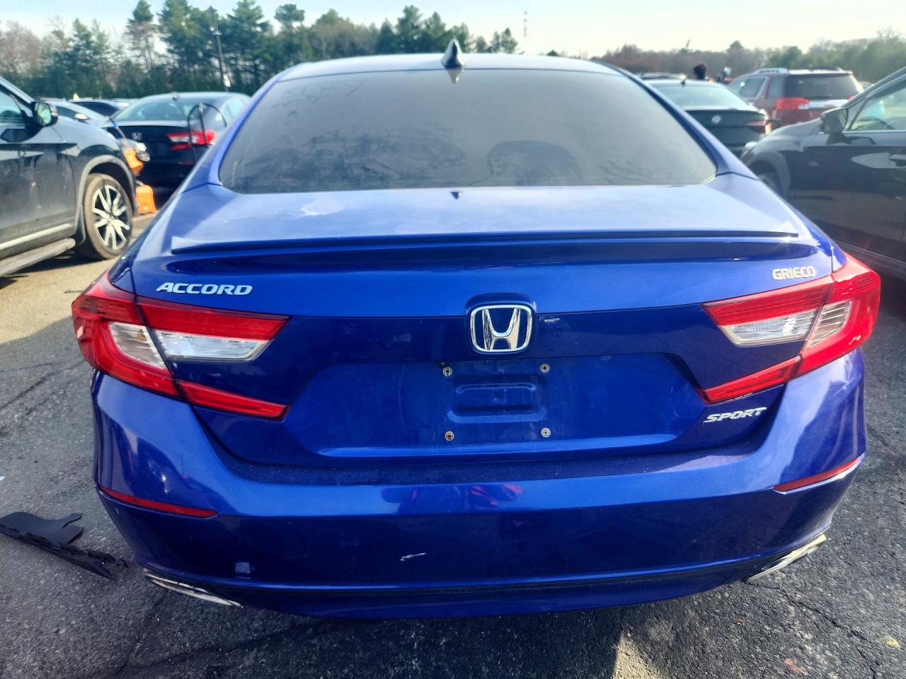 2018 HONDA ACCORD SPORT photo 6