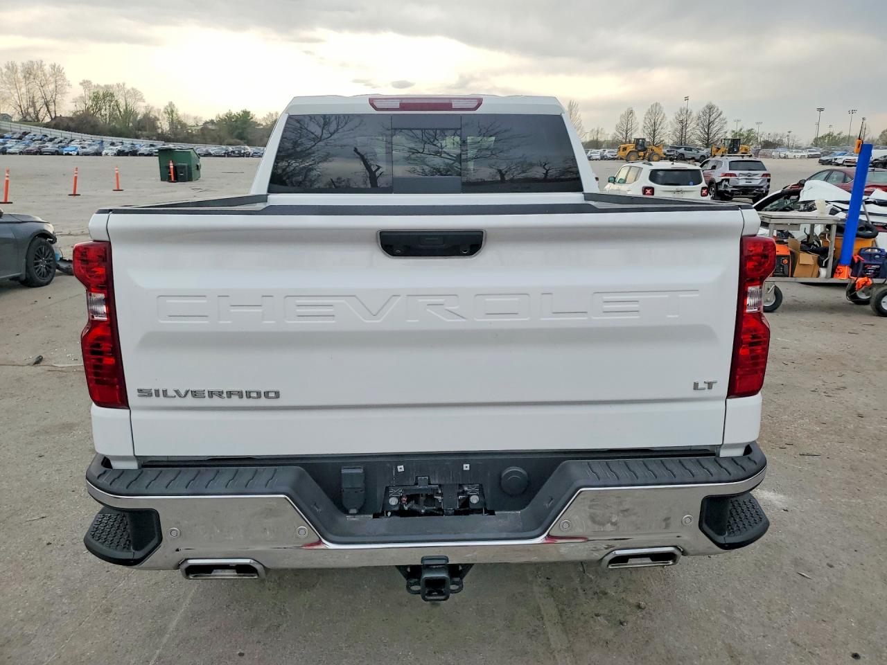 2025 CHEVROLET SILVERADO K1500 LT photo 6