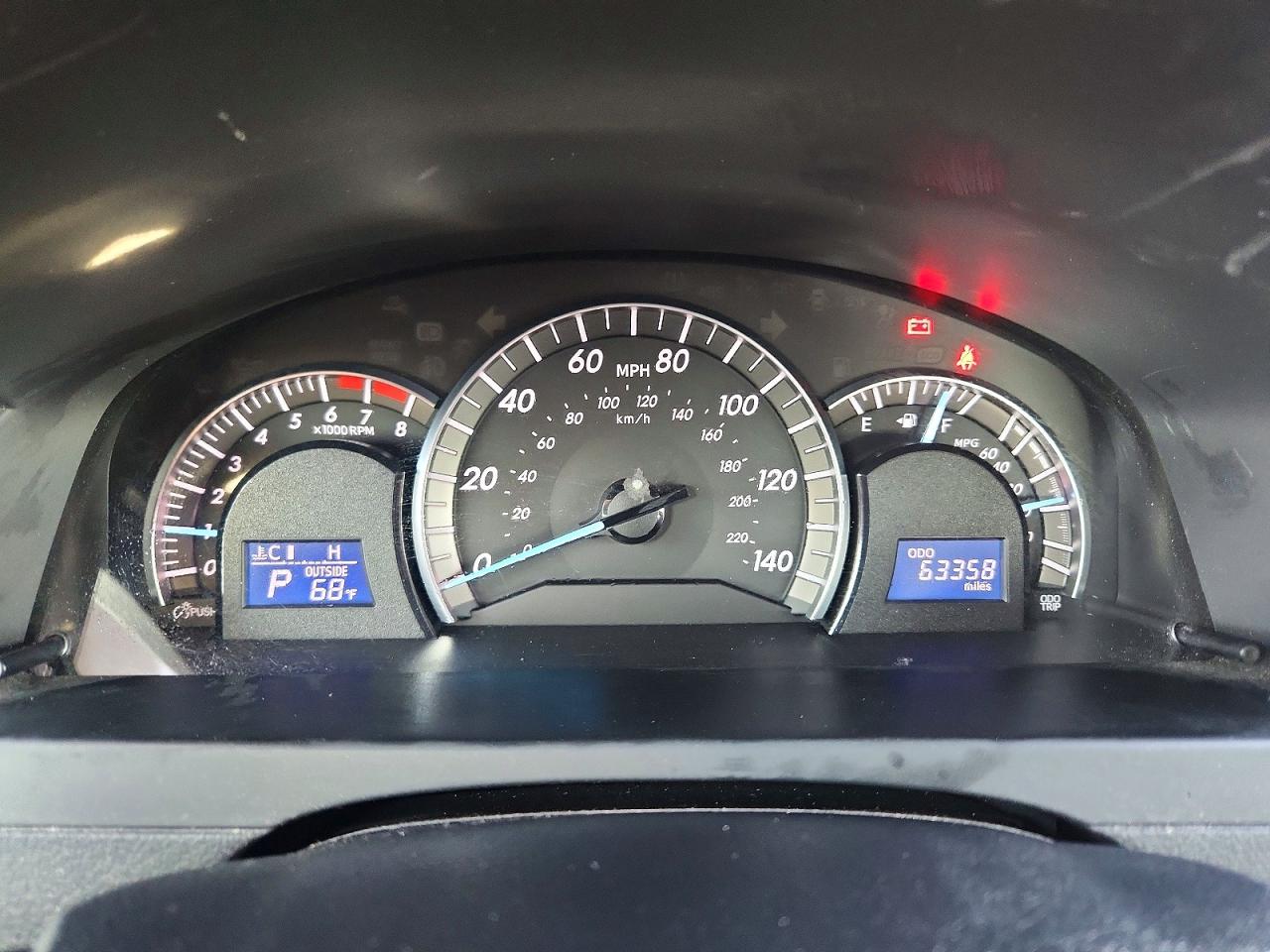 2012 TOYOTA CAMRY SE photo 25