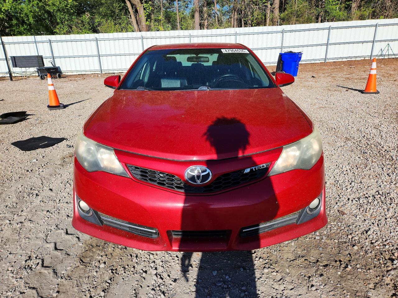 2014 TOYOTA CAMRY SE photo 9