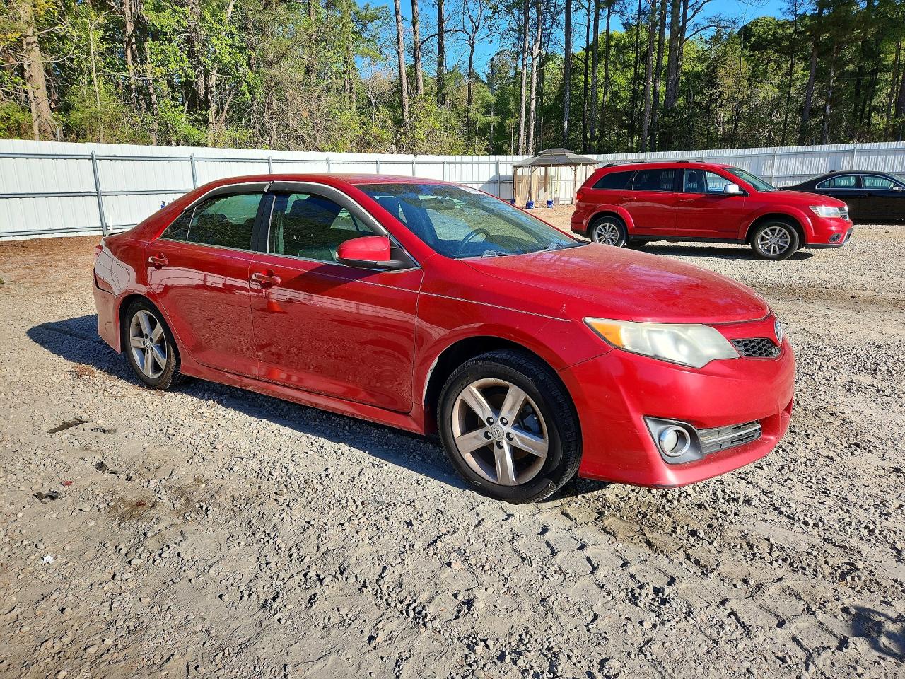 2014 TOYOTA CAMRY SE photo 7