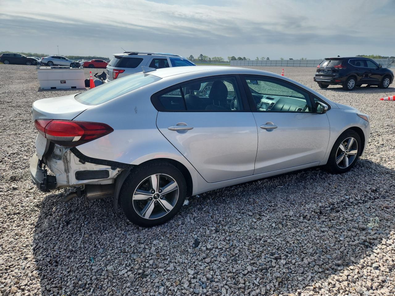 2018 KIA FORTE LX photo 5