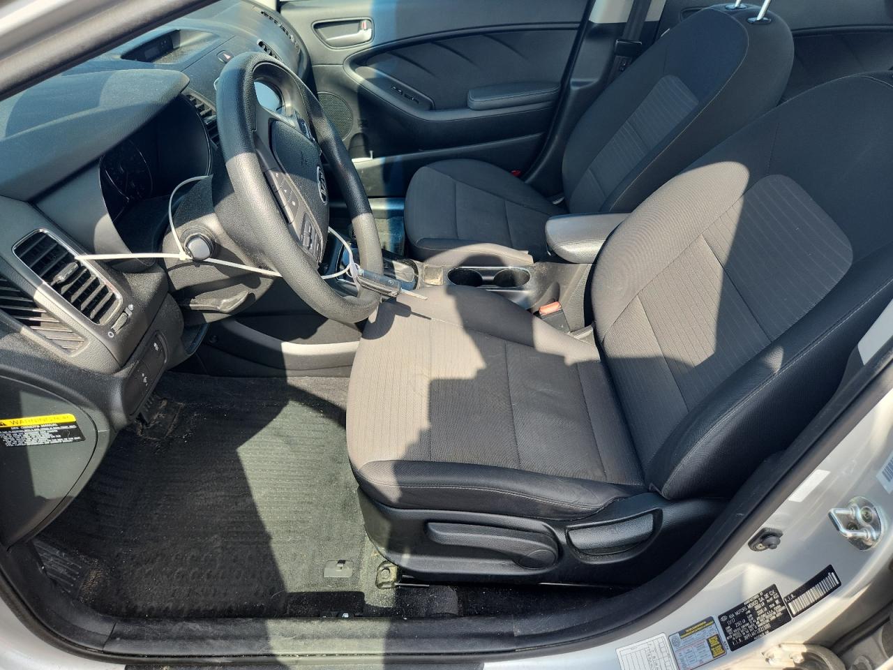 2018 KIA FORTE LX photo 13