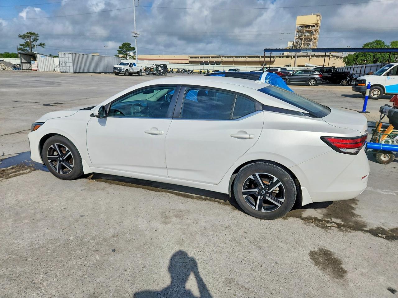 2024 NISSAN SENTRA SV photo 3