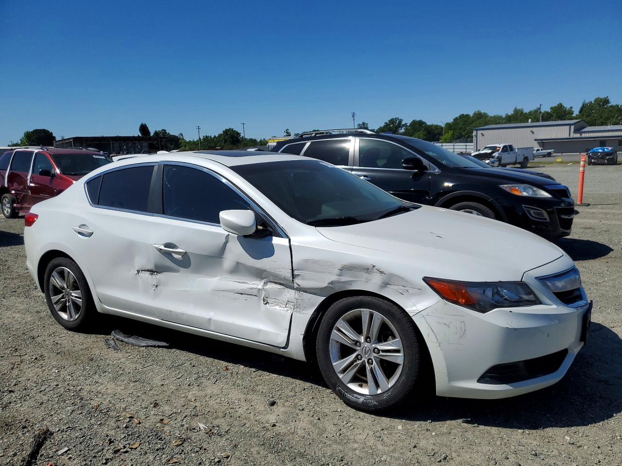 2013 ACURA ILX 20 photo 10