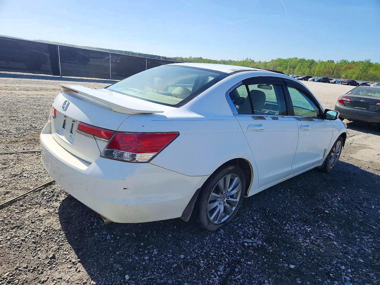 2011 HONDA ACCORD EX photo 3