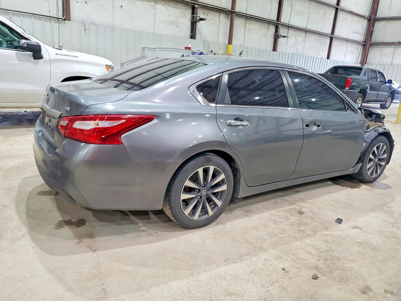 2017 NISSAN ALTIMA 2.5 SV photo 5
