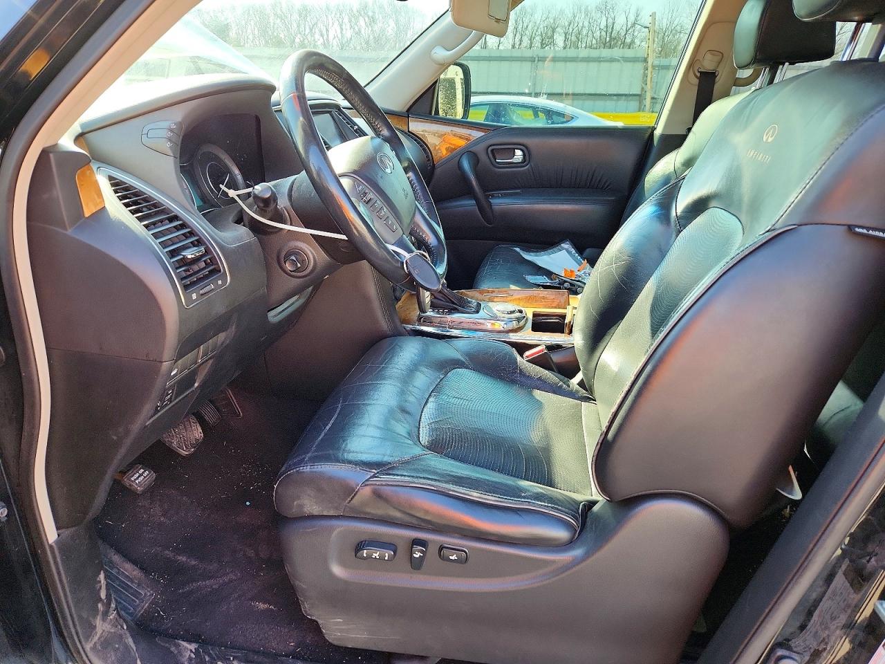 2013 INFINITI QX56 BASE photo 13