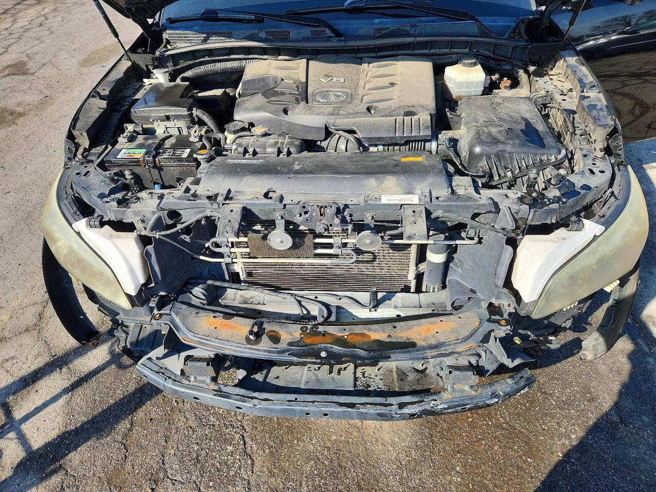 2013 INFINITI QX56 BASE photo 23