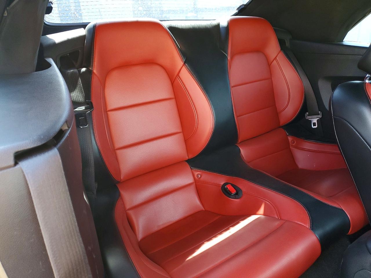 2016 FORD MUSTANG GT photo 19