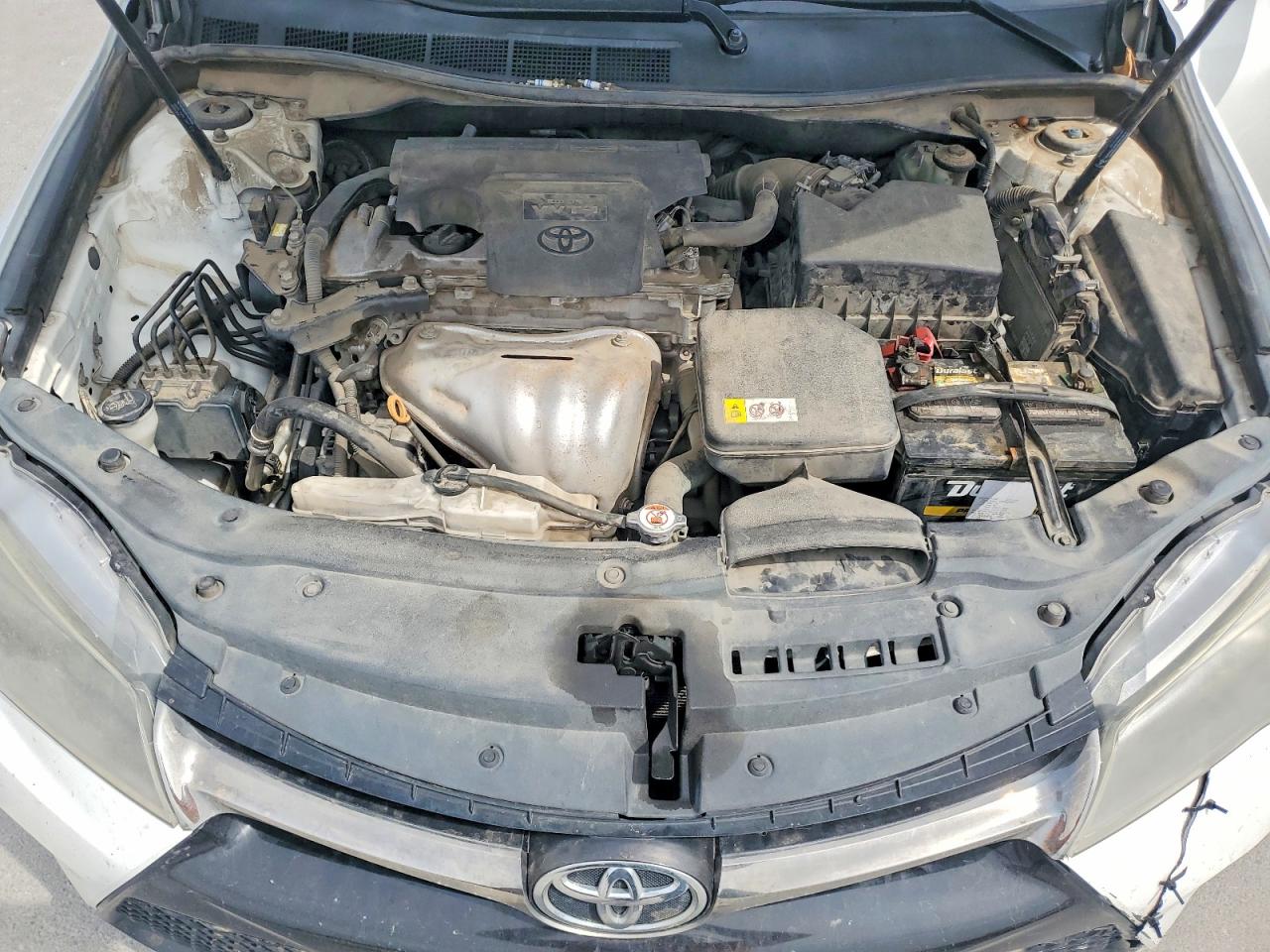 2017 TOYOTA CAMRY SE photo 31