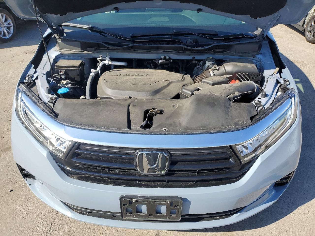 2024 HONDA ODYSSEY TOURING photo 12