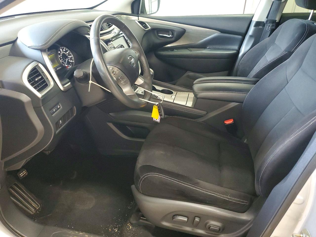 2017 NISSAN MURANO SV photo 13