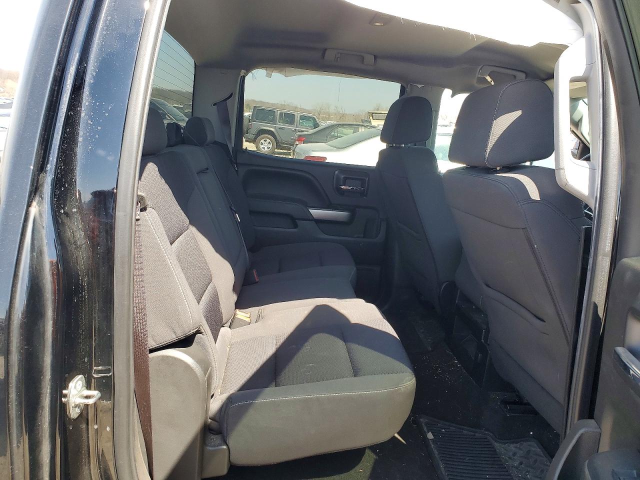2017 CHEVROLET SILVERADO K1500 LT photo 19