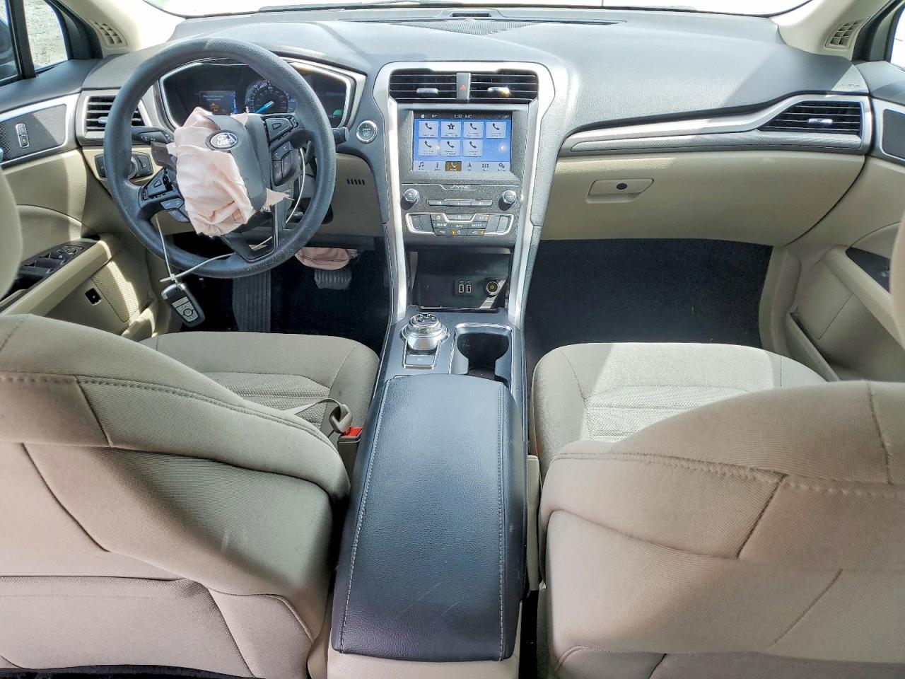 2019 FORD FUSION photo 15