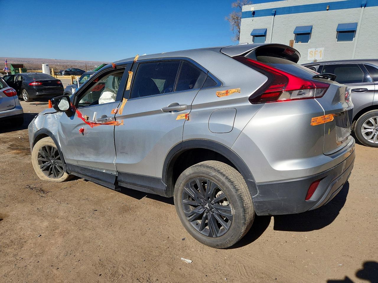 2024 MITSUBISHI ECLIPSE CROSS photo 3