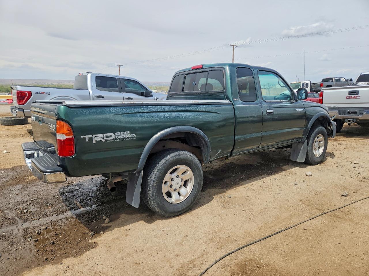 2000 TOYOTA TACOMA PRERUNNER photo 3