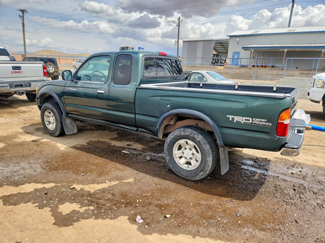 2000 TOYOTA TACOMA PRERUNNER photo 2