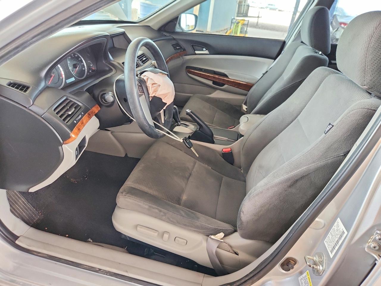 2012 HONDA ACCORD EX photo 13