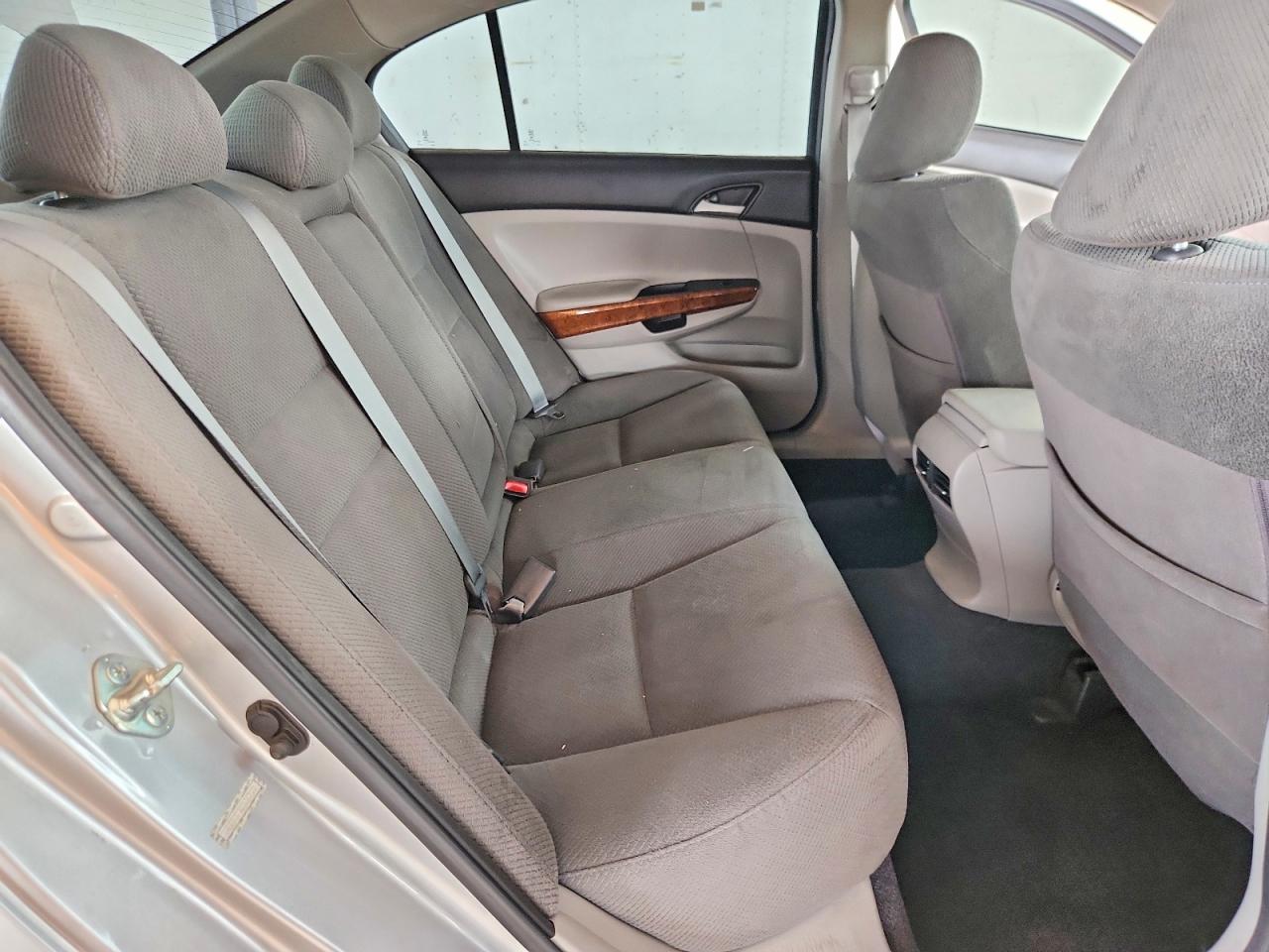2012 HONDA ACCORD EX photo 19