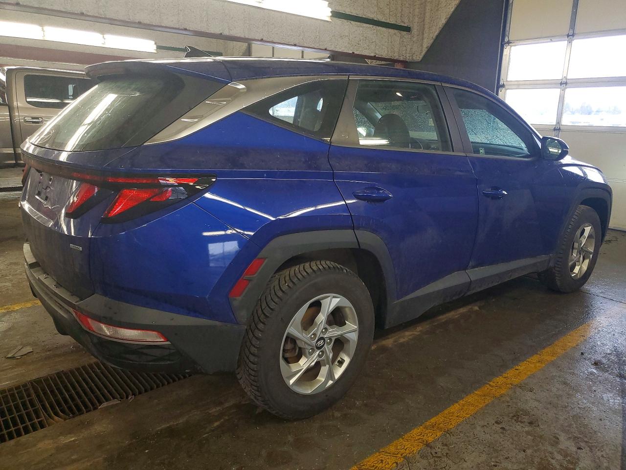 2022 HYUNDAI TUCSON SE photo 5
