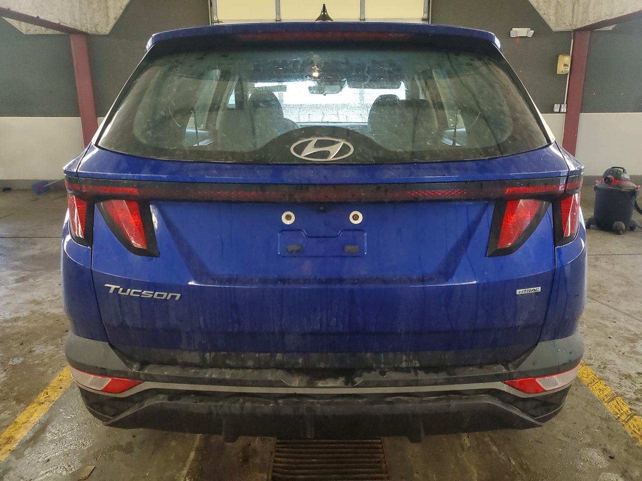 2022 HYUNDAI TUCSON SE photo 11