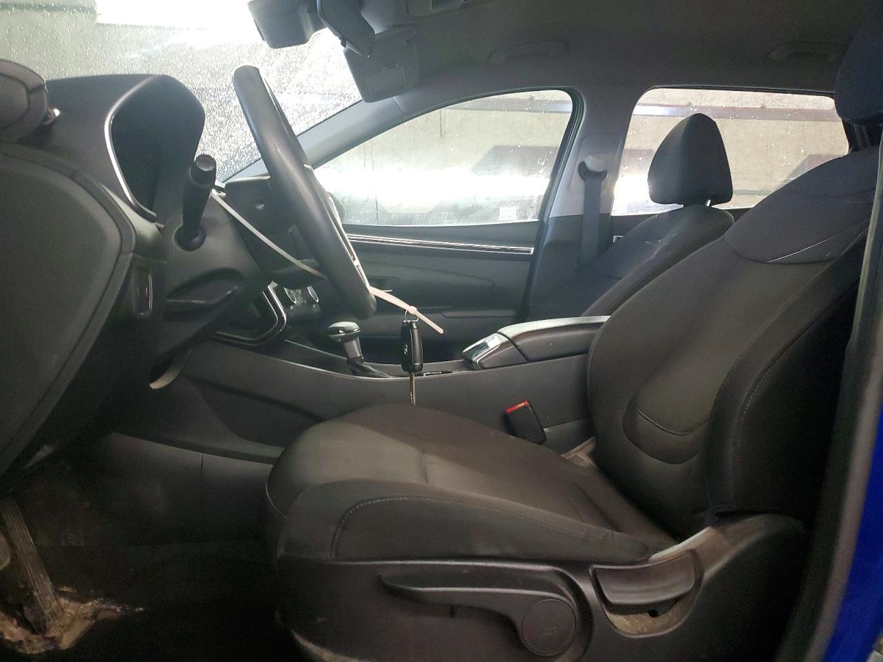 2022 HYUNDAI TUCSON SE photo 13