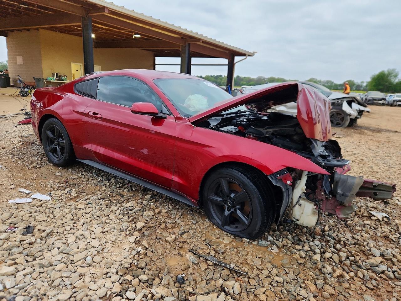 2015 FORD MUSTANG photo 10