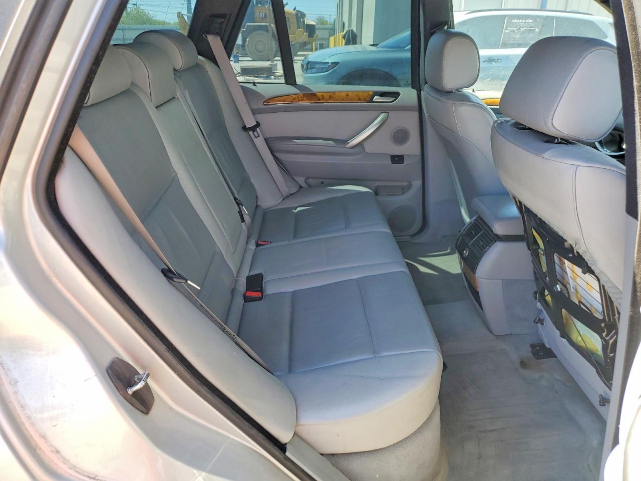 2000 BMW X5 4.4I photo 11