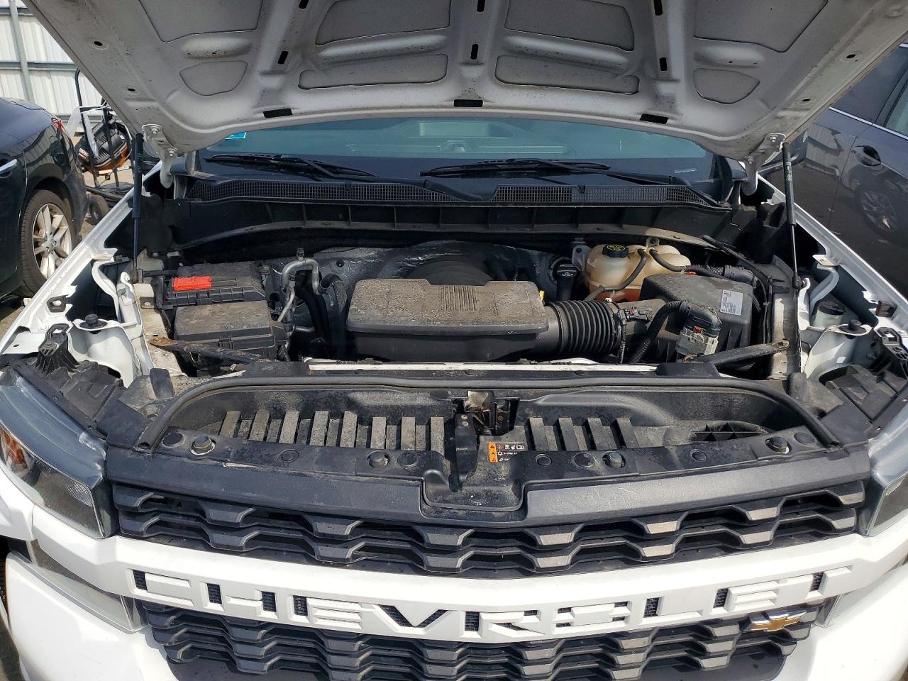 2020 CHEVROLET SILVERADO K1500 CUSTOM photo 31