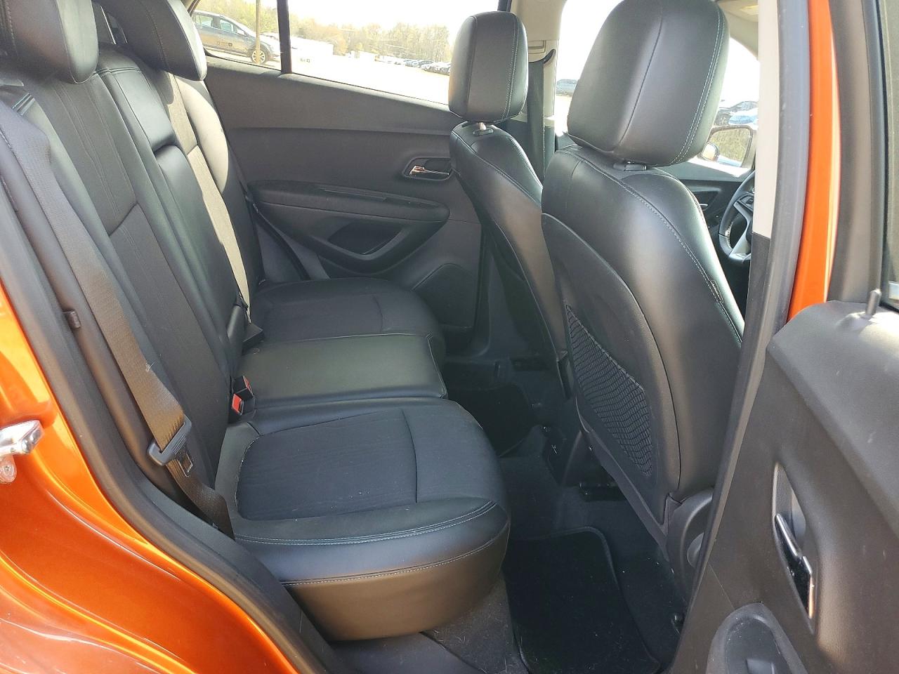 2015 CHEVROLET TRAX 1LT photo 31