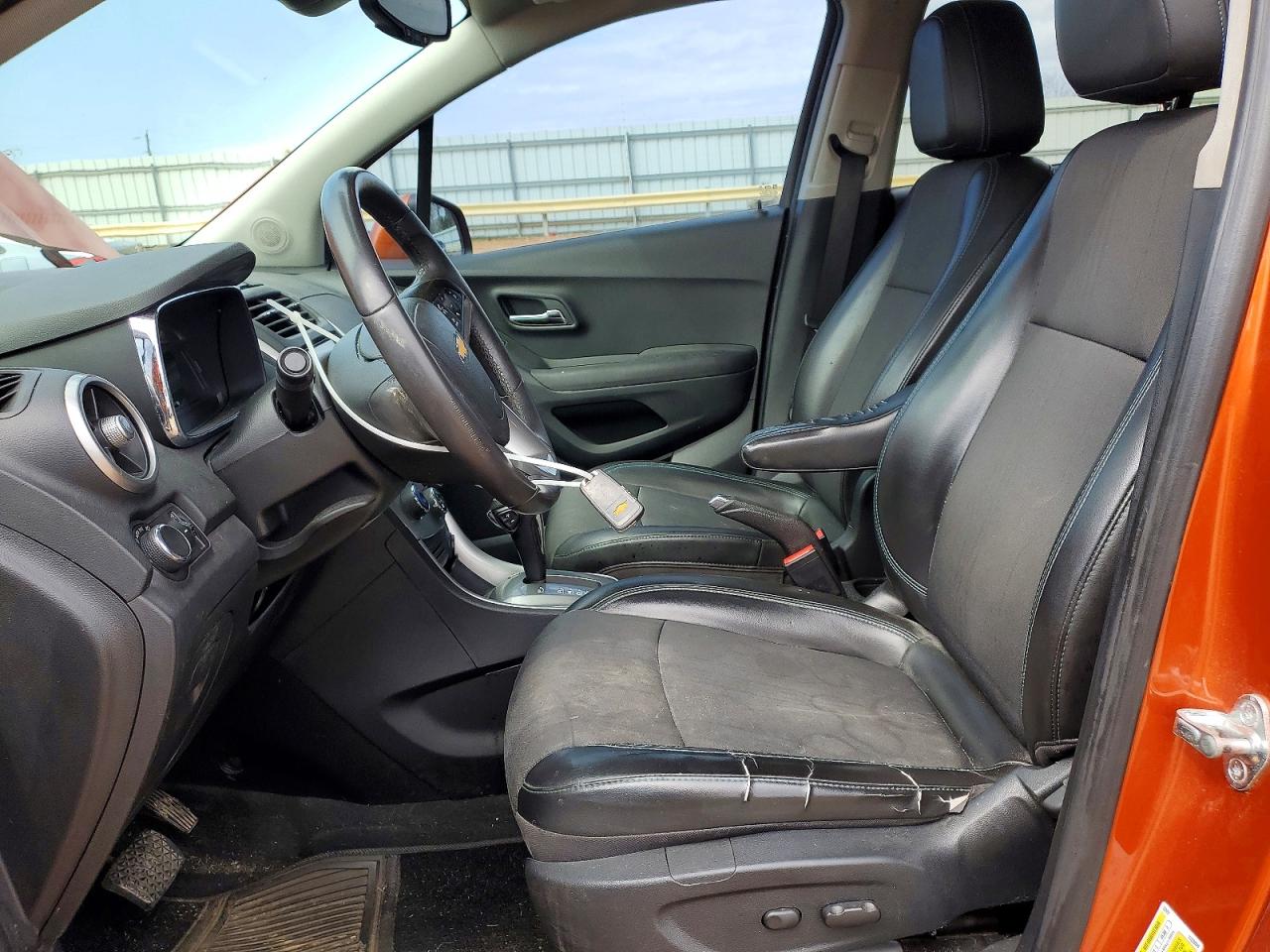 2015 CHEVROLET TRAX 1LT photo 19