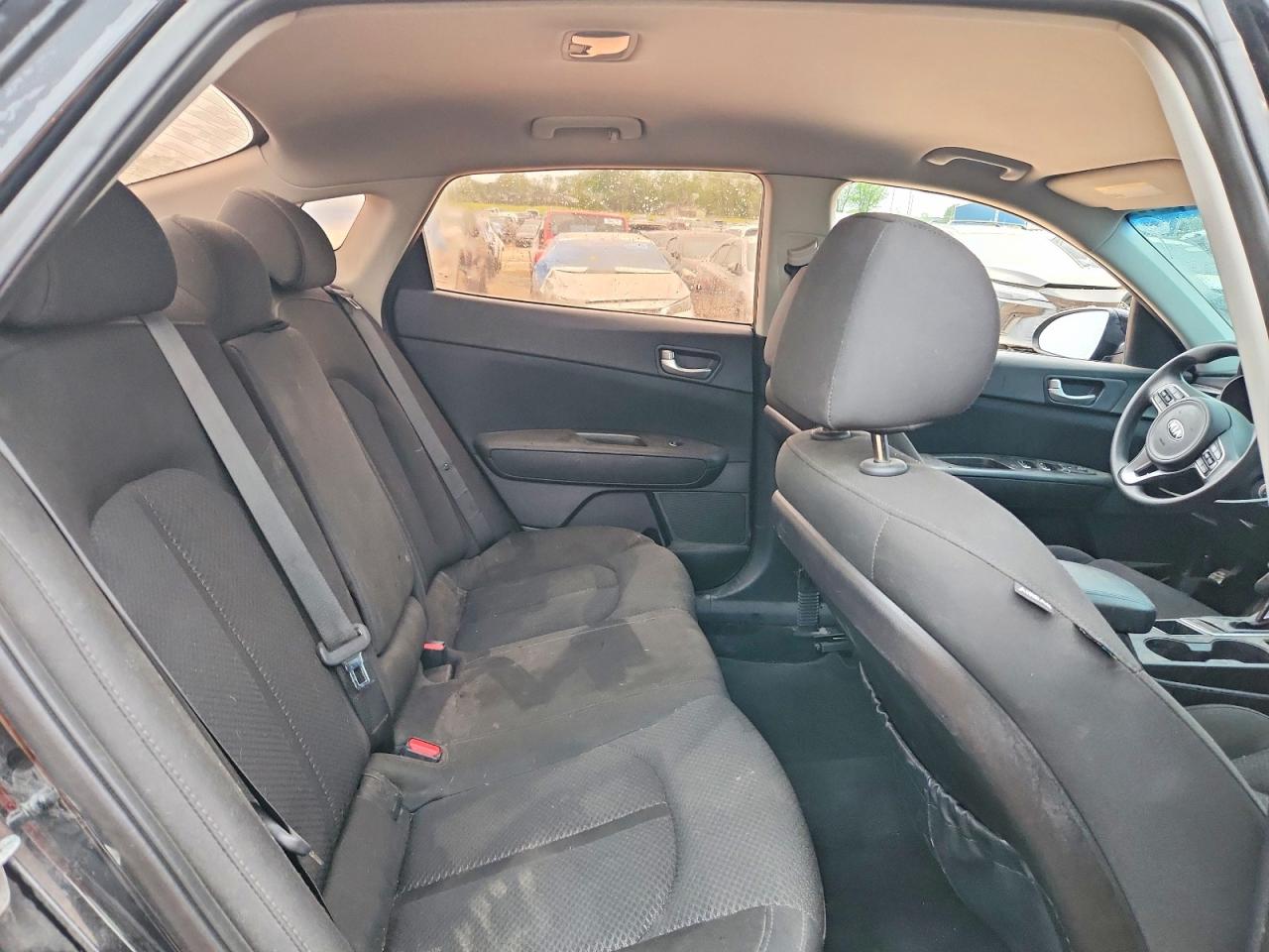 2016 KIA OPTIMA LX photo 19
