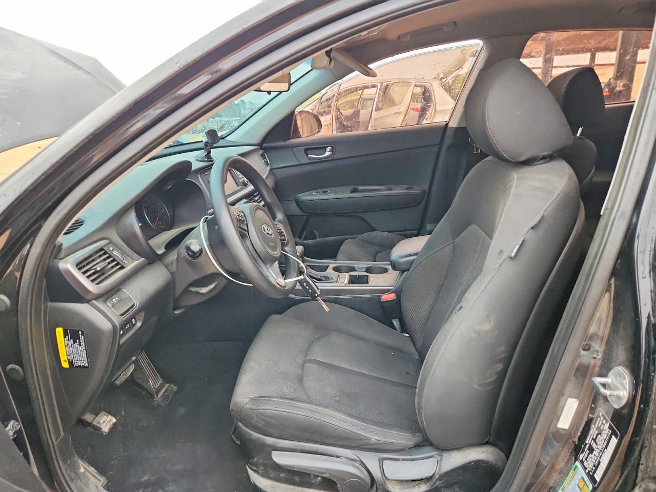 2016 KIA OPTIMA LX photo 13