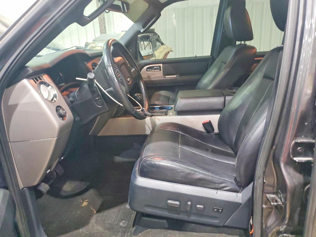2015 FORD EXPEDITION XLT photo 13