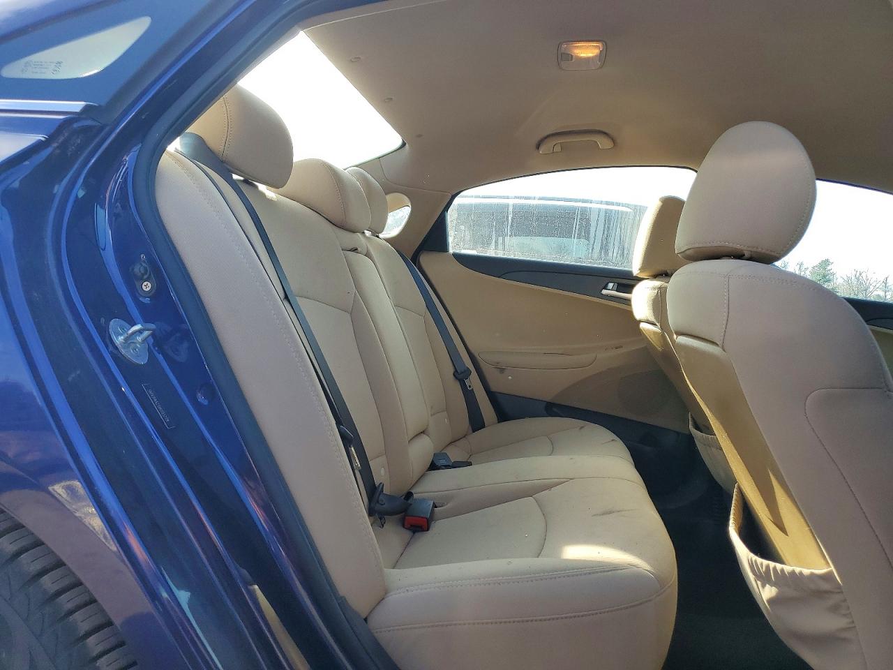 2011 HYUNDAI SONATA photo 28