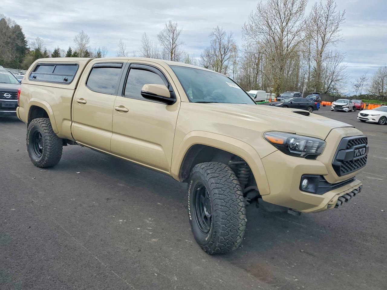 2017 TOYOTA TACOMA TRD SPORT photo 10