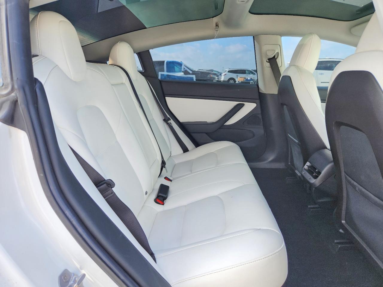 2019 TESLA MODEL 3 photo 28
