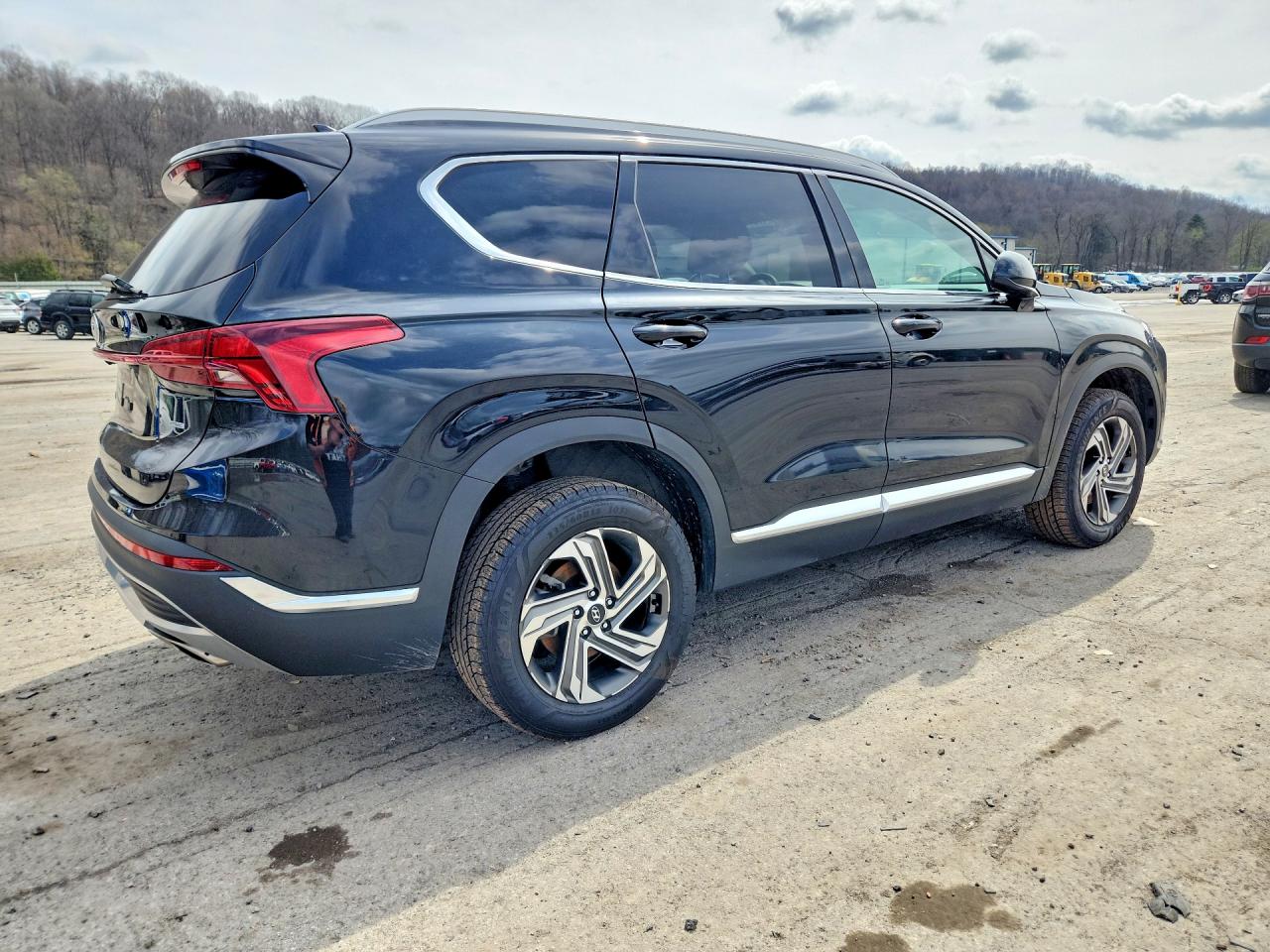 2022 HYUNDAI SANTA FE SEL photo 5