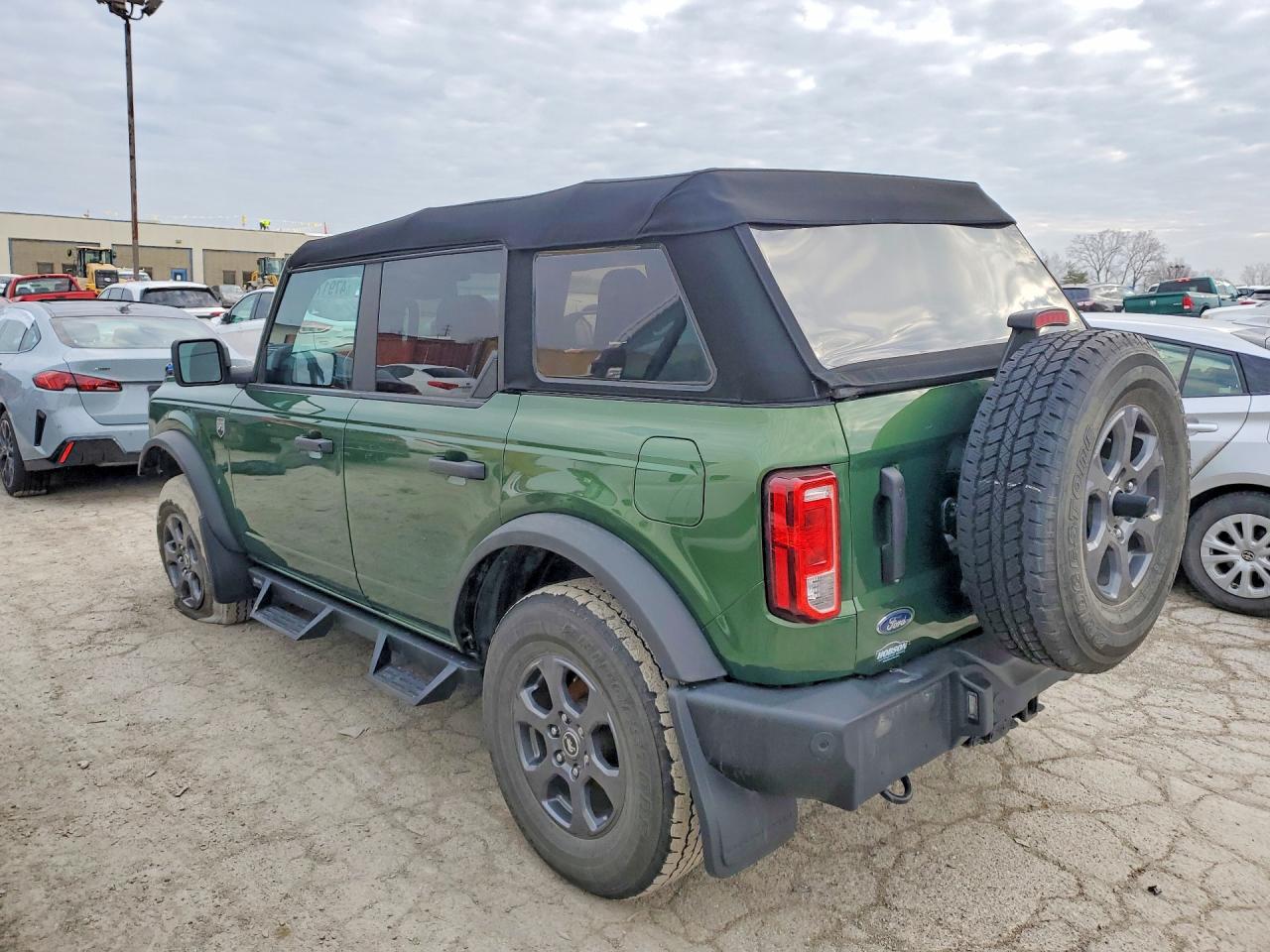 2022 FORD BRONCO BASE photo 3